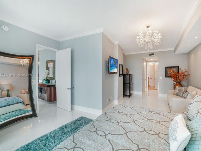 Apartment for sale  Unit #1906 - photo 5659579