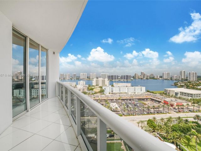 Apartment for sale  Unit #1906 - photo 5659580