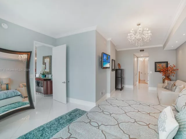 Apartment for sale  Unit #1906 - photo 5659579