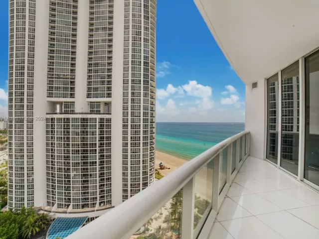 Apartment for sale  Unit #1906 - photo 5659581