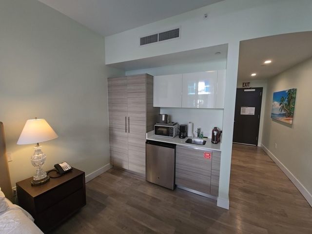 Apartment for sale  Unit #S407 - photo 5679297