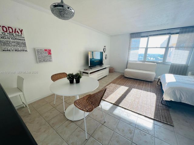 condo for sale in Hollywood - 2501 S Ocean Dr PH32 - MondialRealty