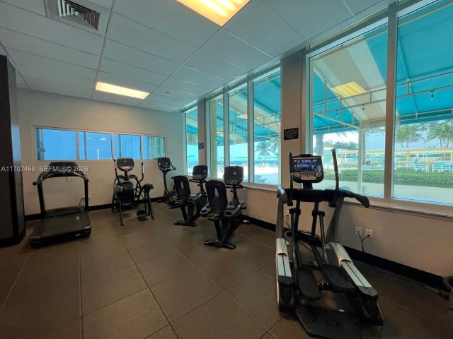 condo for sale in Hollywood - 2501 S Ocean Dr PH32 - MondialRealty