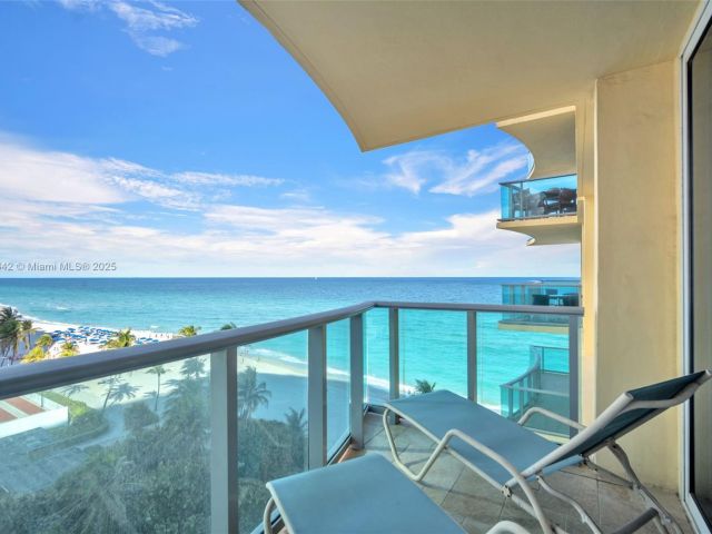 Apartment for rent  Unit #809 - photo 6261366