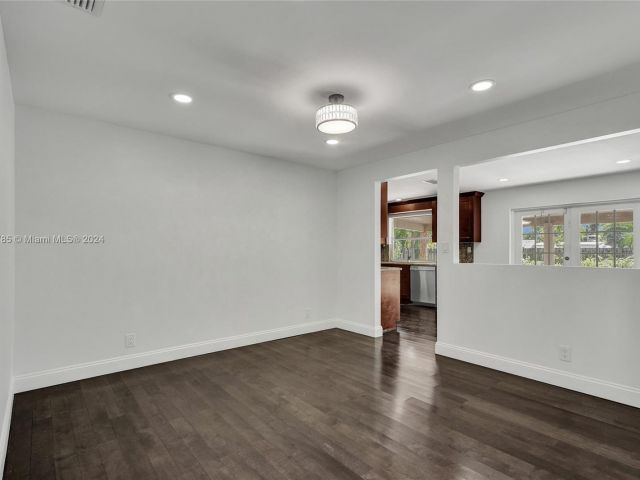 Home for sale at 620 NE 2ND STREET - photo 5544732