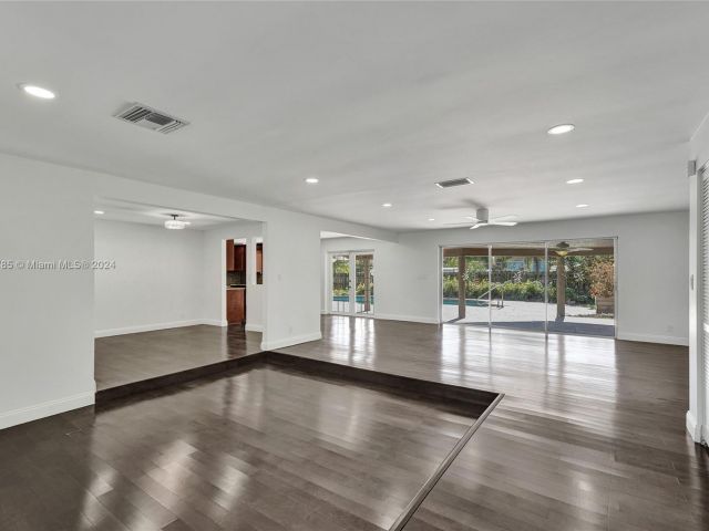 Home for sale at 620 NE 2ND STREET - photo 5544733