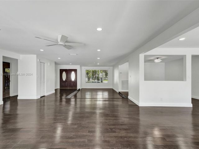 Home for sale at 620 NE 2ND STREET - photo 5544738