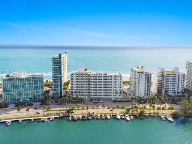 Apartment for sale  Unit #425 - photo 5684170