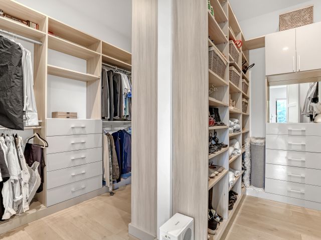 Home for rent at 703 NE 5th Street - photo 5879327