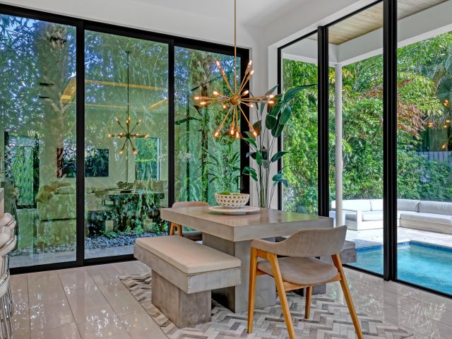 Home for rent at 703 NE 5th Street - photo 5879335