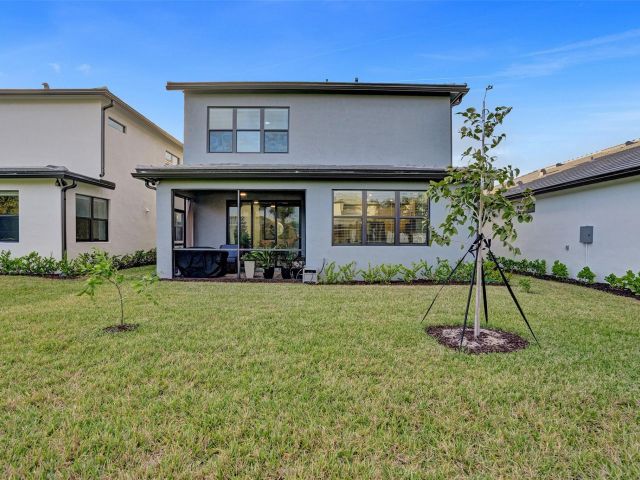 Home for sale at 4422 S Silverwood Ln - photo 5893395