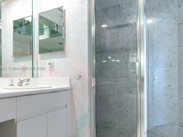 2-bedroom condo for sale in Sunny Isles Beach - 16400 Collins Ave 745 - MondialRealty