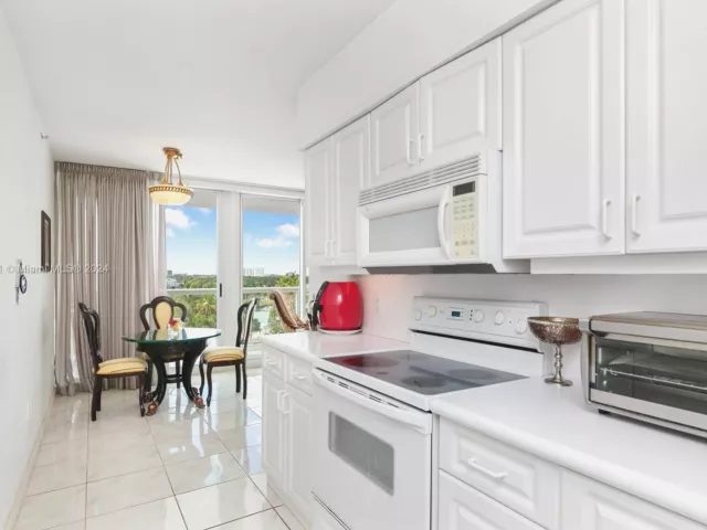 Apartment for sale  Unit #745 - photo 5649730