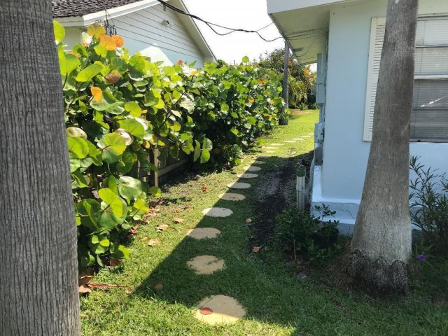 Home for sale at 621 NE 3rd Avenue - photo 5805347