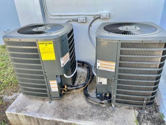 Home for sale at 621 NE 3rd Avenue - photo 5805356