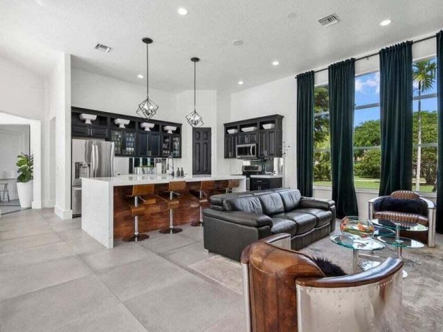 Home for sale at 8163 Lakeview Drive - photo 5750397