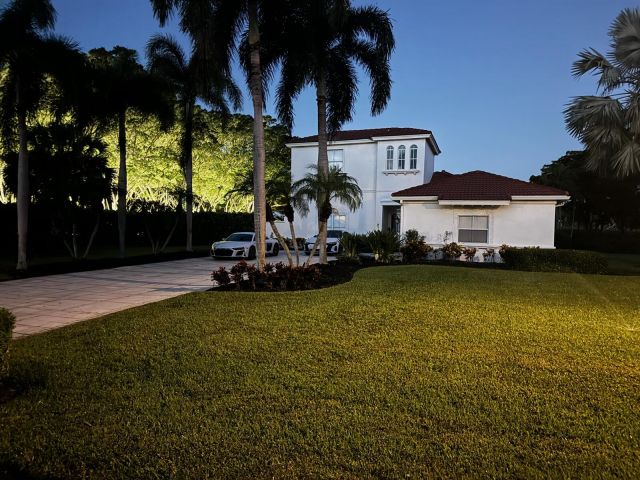 Home for sale at 8163 Lakeview Drive - photo 5750400