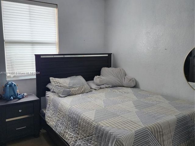 Home for sale at 229 NE 36th Ter - photo 6009573