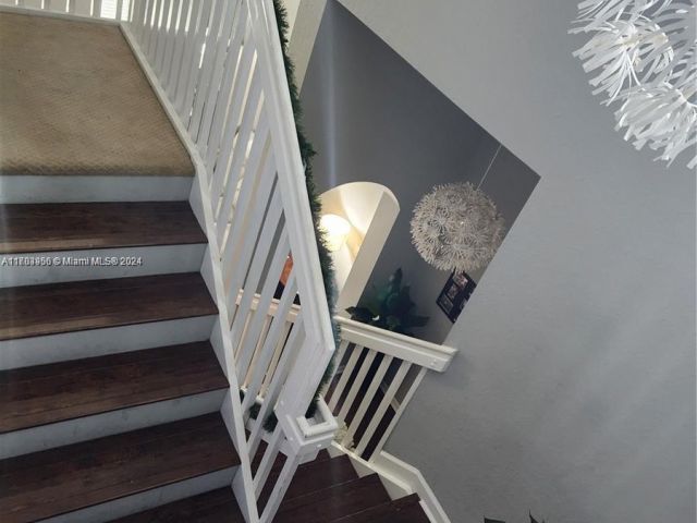 Home for sale at 229 NE 36th Ter - photo 6009584