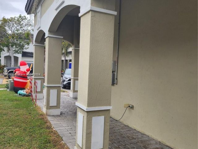 Home for sale at 229 NE 36th Ter - photo 6009585