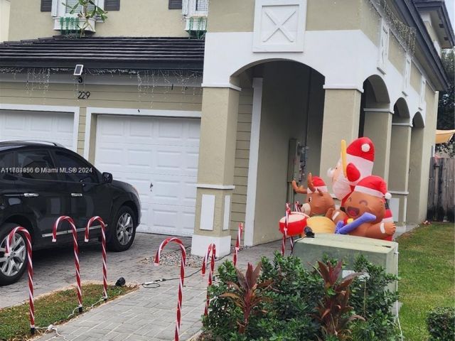 Home for sale at 229 NE 36th Ter - photo 6009587