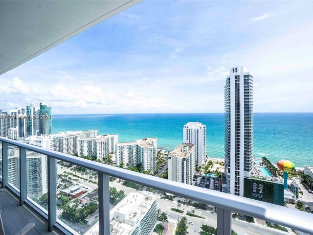 Apartment for sale  Unit #R2307 - photo 5628546