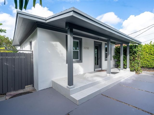 Home for sale at 2230 SW 60th Ct - photo 5813773