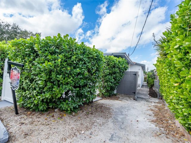 Home for sale at 2230 SW 60th Ct - photo 5813776