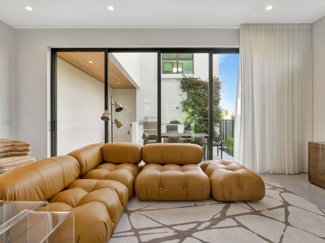 Home for rent at 1901 Dock Street - photo 6513968