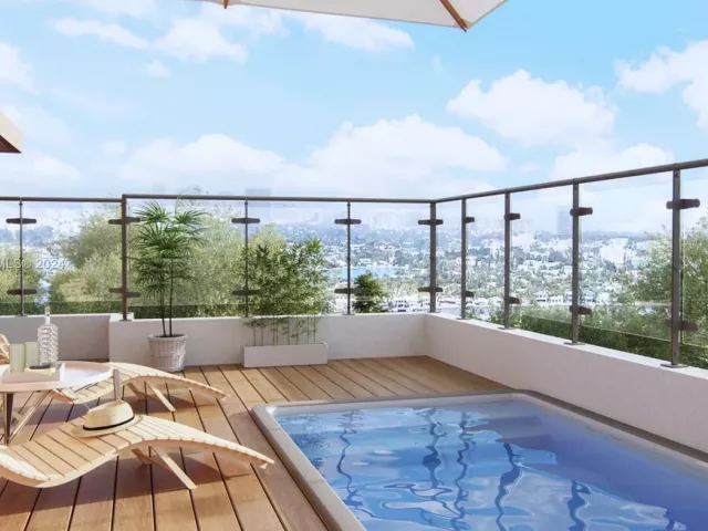 3-bedroom home for sale in Miami Beach - 2005 Calais Dr 1 - MondialRealty