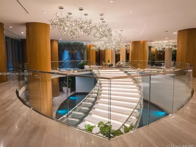 Apartment for sale  Unit #2705 - photo 5801313