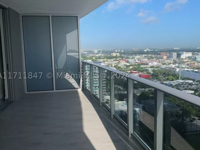 1-bedroom condo for sale in Miami - 488 NE 18th St 2705 - MondialRealty