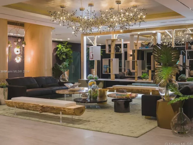 Apartment for sale  Unit #2705 - photo 5801306