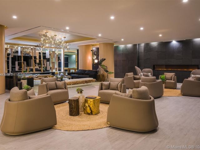 Apartment for sale  Unit #2705 - photo 5801305