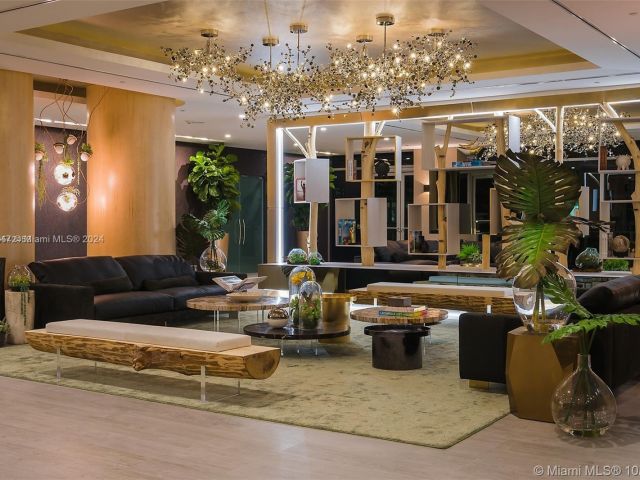 Apartment for sale  Unit #2705 - photo 5801306