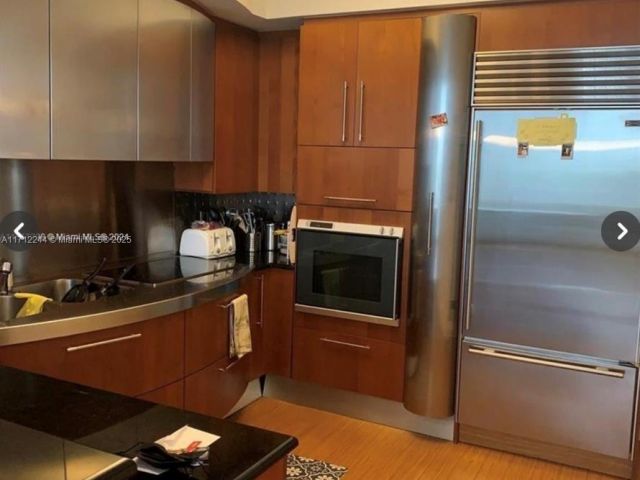 Apartment for sale  Unit #606 - photo 5811889