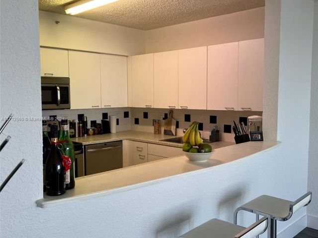 Apartment for sale  Unit #1070S - photo 5604690