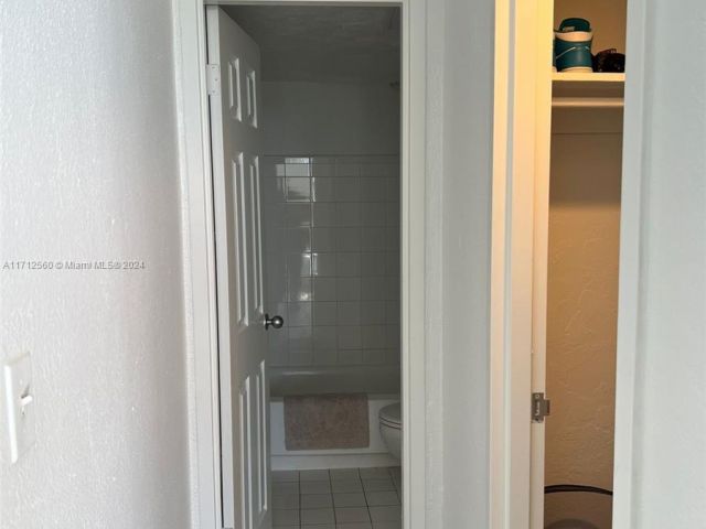 Apartment for sale  Unit #1070S - photo 5604702