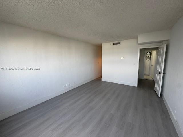 Apartment for sale  Unit #1070S - photo 5904926