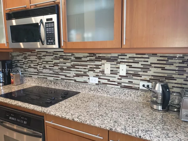 3-bedroom condo for rent in Hallandale Beach - 2080 S Ocean Dr 311 - MondialRealty