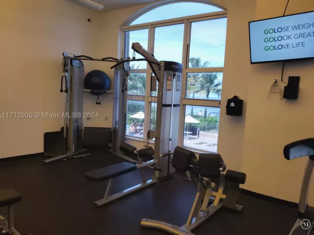 3-bedroom condo for rent in Hallandale Beach - 2080 S Ocean Dr 311 - MondialRealty