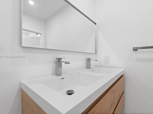 Home for sale at 665 NE 117th st - photo 5694829