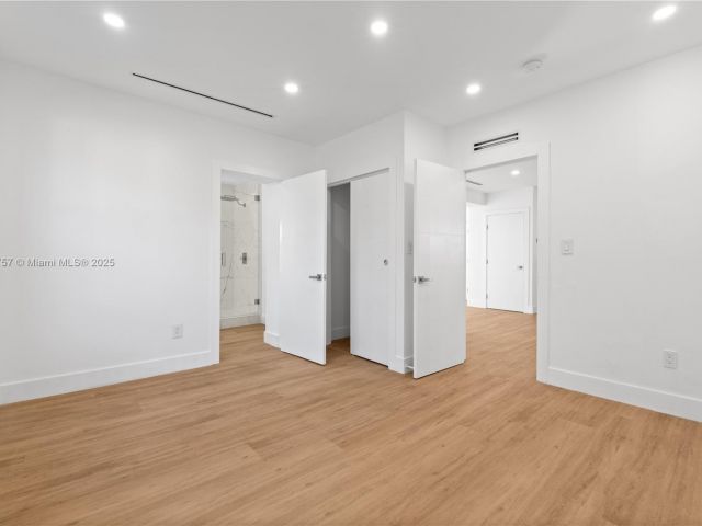 Home for sale at 665 NE 117th st - photo 5694832