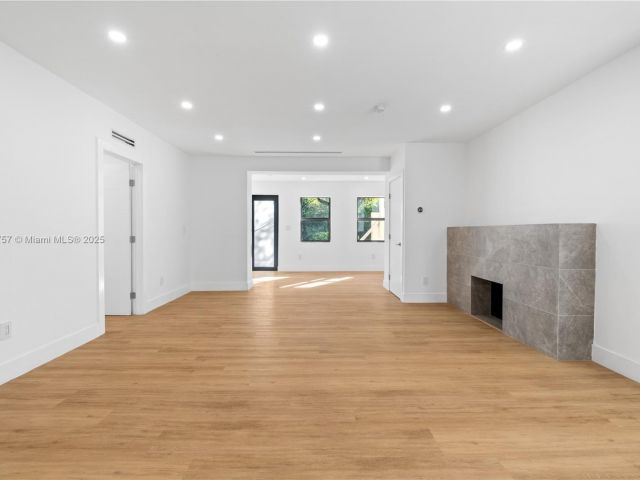 Home for sale at 665 NE 117th st - photo 5694842