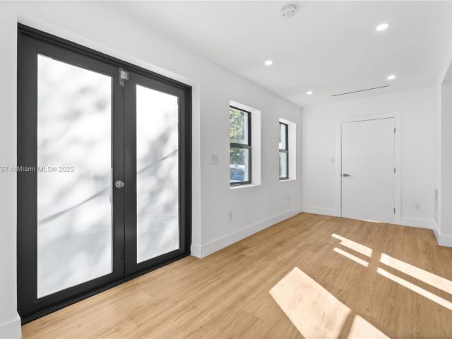 Home for sale at 665 NE 117th st - photo 5694845