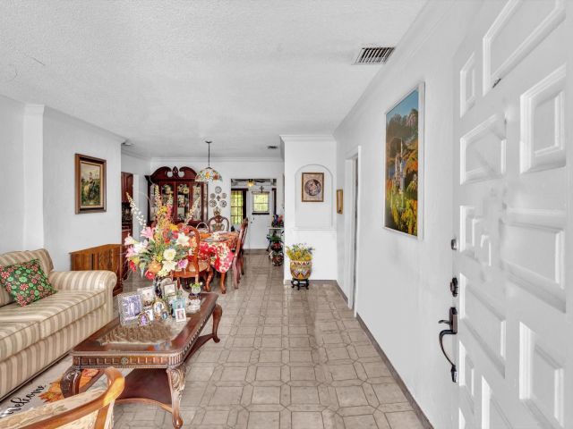 Home for sale at 2347 SW 18th St - photo 5970760