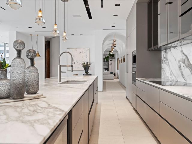 Apartment for sale  Unit #BH2 - photo 6069432