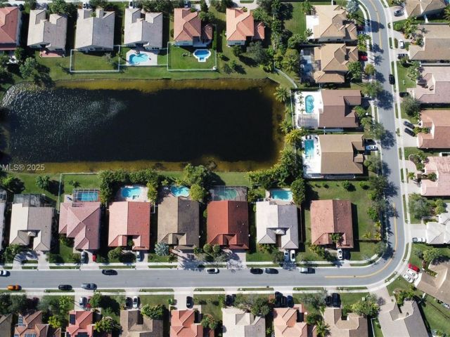 Home for sale at 760 SW 190th Ave - photo 6100522