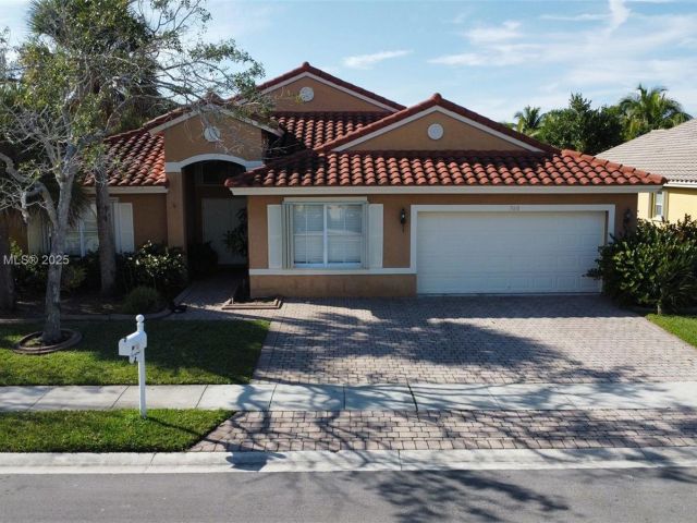 Home for sale at 760 SW 190th Ave - photo 6100527