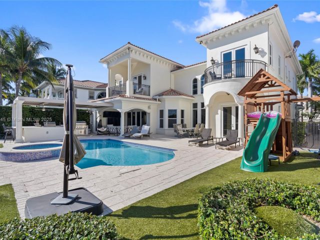 Home for rent at 1555 Windjammer Way - photo 5711355